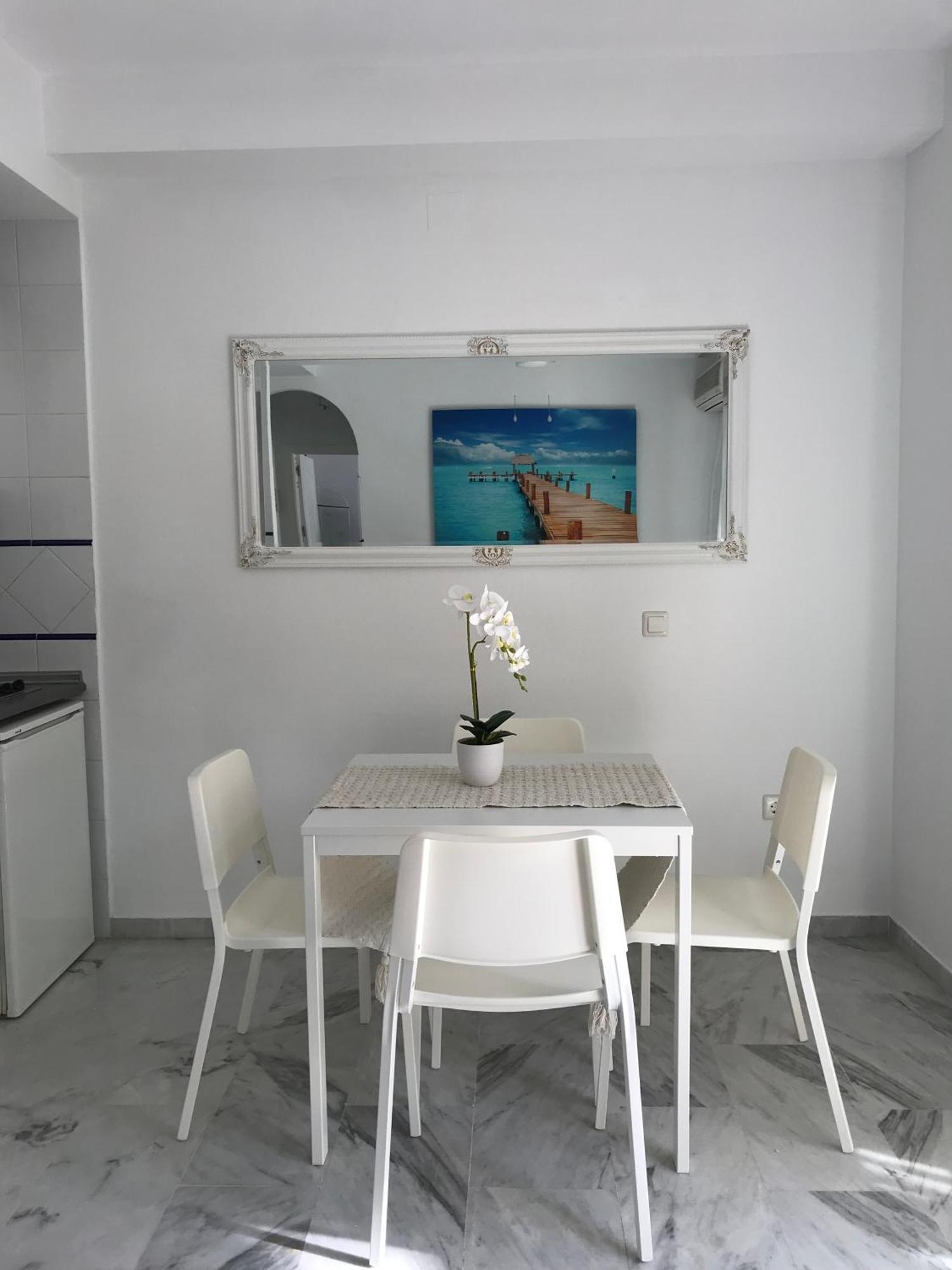 Beach Side Heaven Фуэнхирола Экстерьер фото